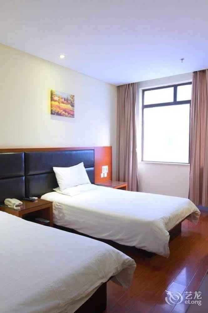 Hanting Express Shanghai Lujiazui Minsheng Road Eksteriør billede